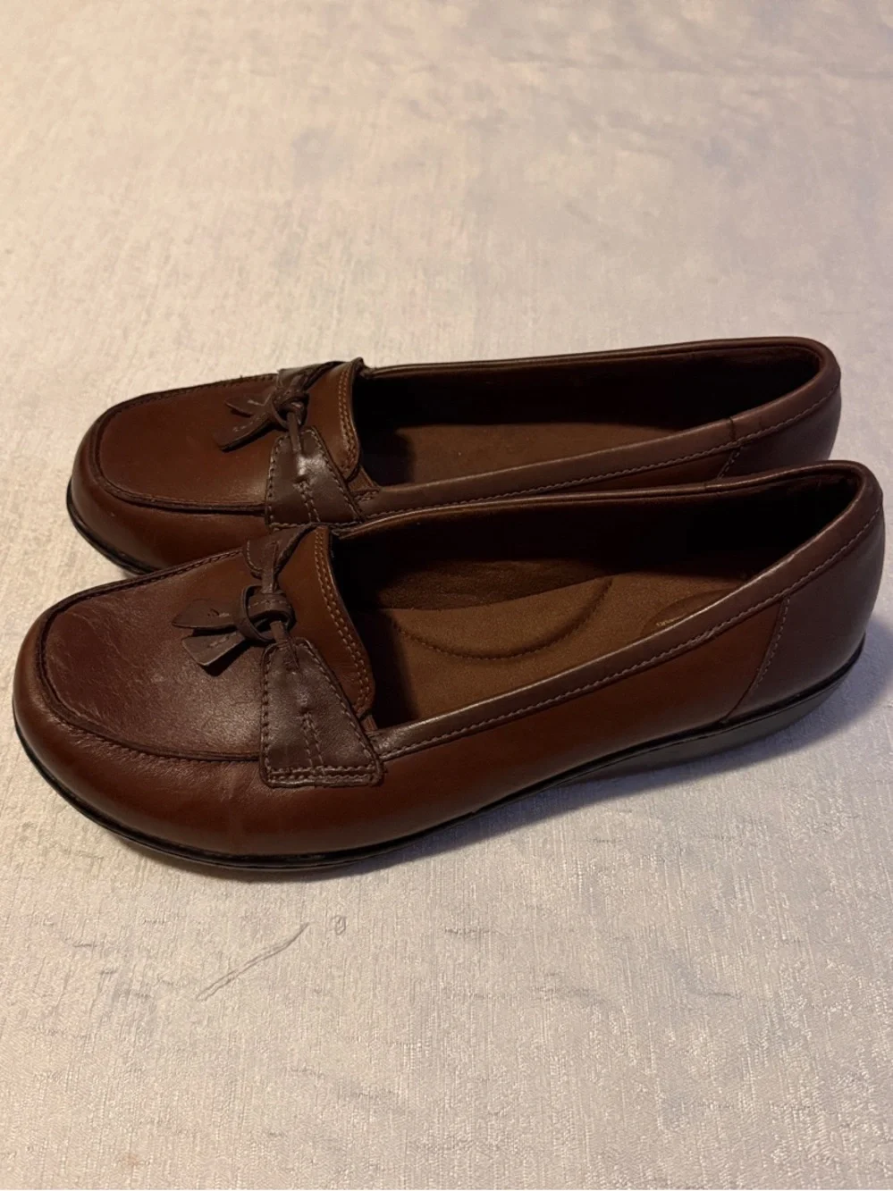 Clarks Women's Dark Brown Leather Tassel Loafers